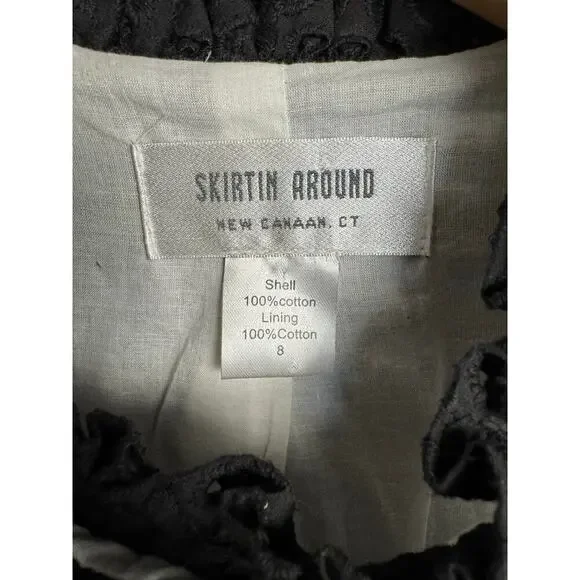 Skirtin Around 8 Black and White Floral Eyelet Ruffle Edged Jacket w Buttons - Picture 4 of 8